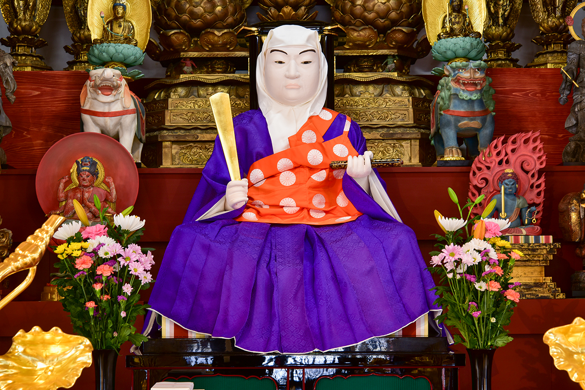 日蓮大聖人御尊像